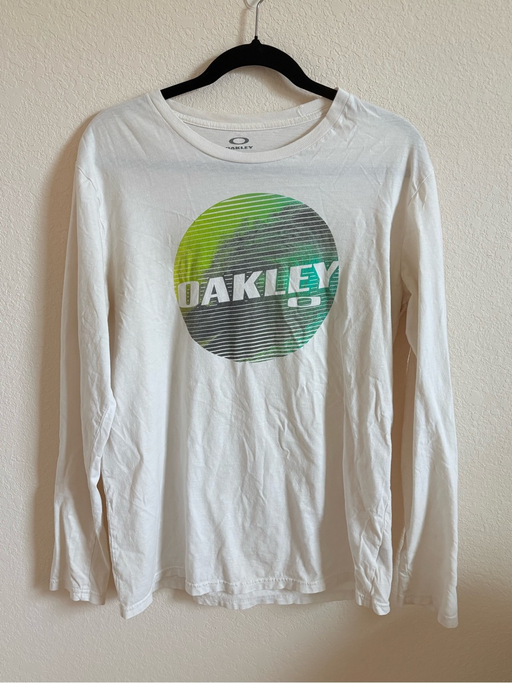 Oakley Long Sleeve T Shirt White Graphic Logo Green Circle Mens Sz M